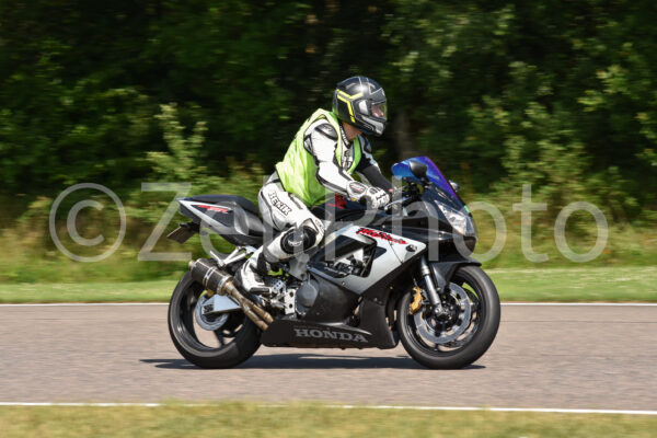 https://zellphoto.se/produkt/0146/